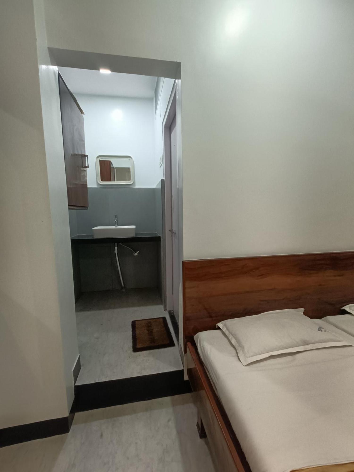Hotel Parth Residency Kolhapur Zewnętrze zdjęcie