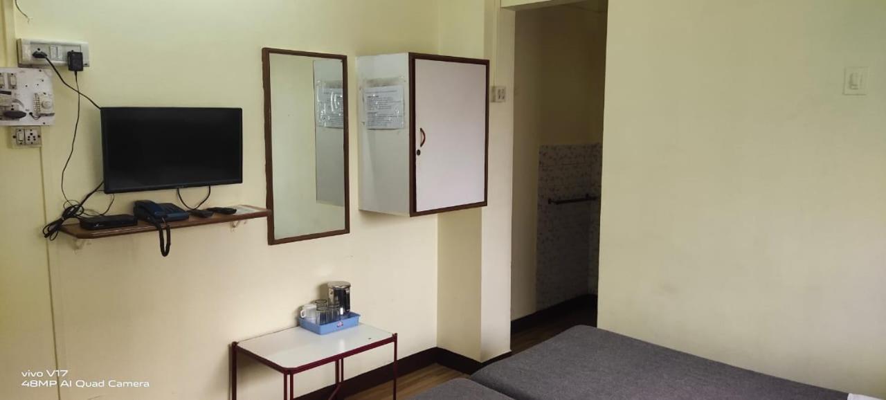 Hotel Parth Residency Kolhapur Zewnętrze zdjęcie