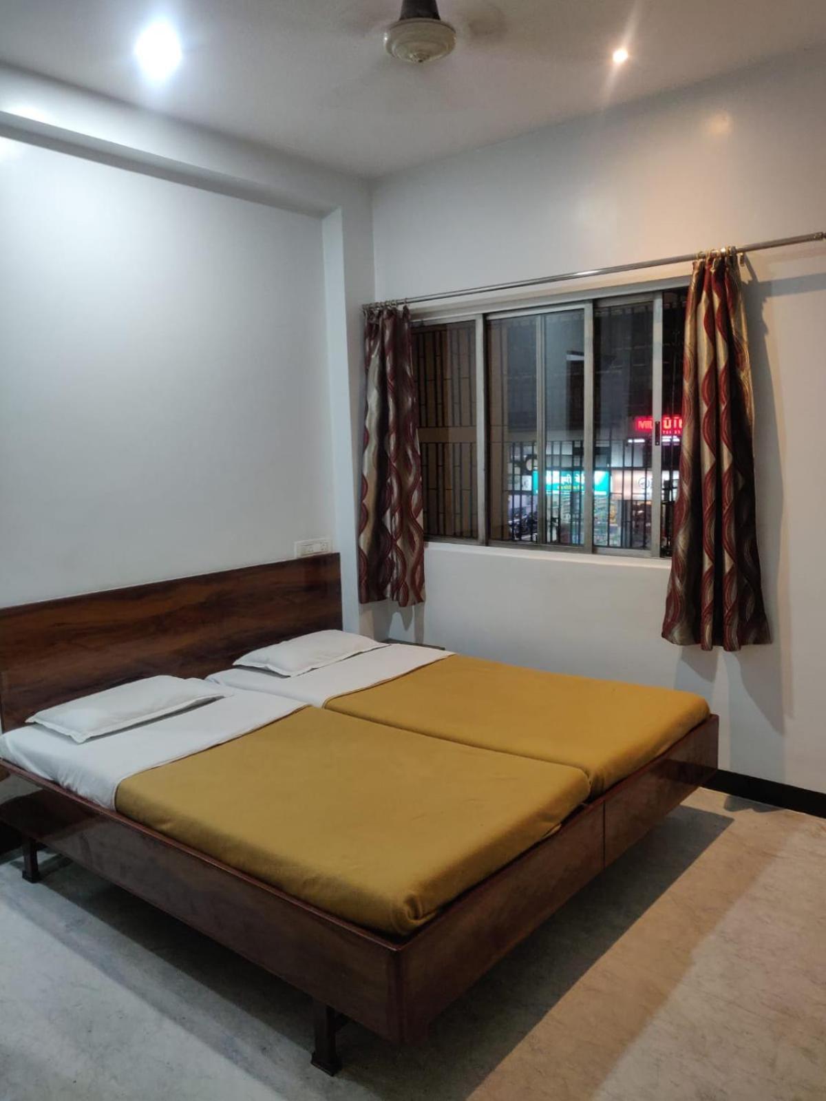 Hotel Parth Residency Kolhapur Zewnętrze zdjęcie